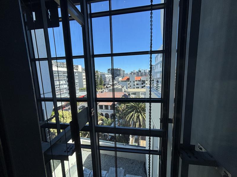 To Let commercial Property for Rent in Sea Point Western Cape